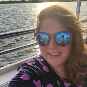 Meet your Posher, Laura